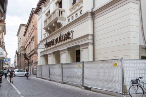 Palazzo Valloni Rimini Federico Fellini